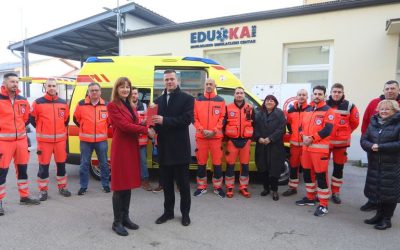Zavod za hitnu medicinu Karlovačke županije nabavilo novo vozilo hitne službe